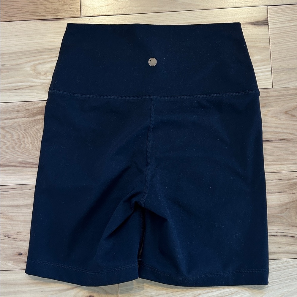 Yogalicious Size S Black Bike Shorts